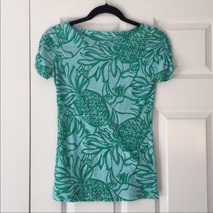 Lilly Pulitzer top xsmall toucans and pineapples!